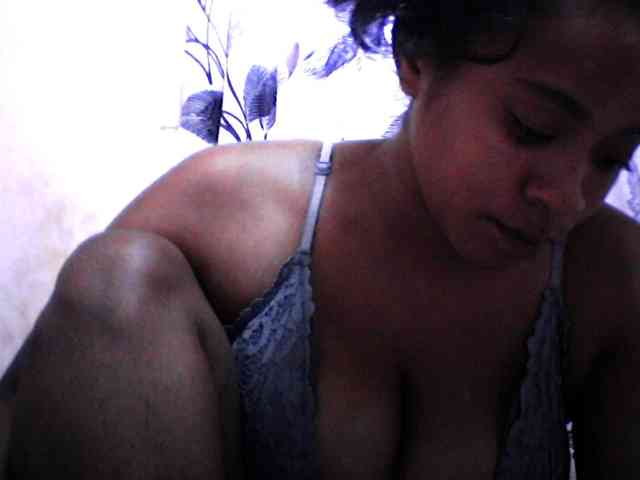 silviaLaBombe webcam