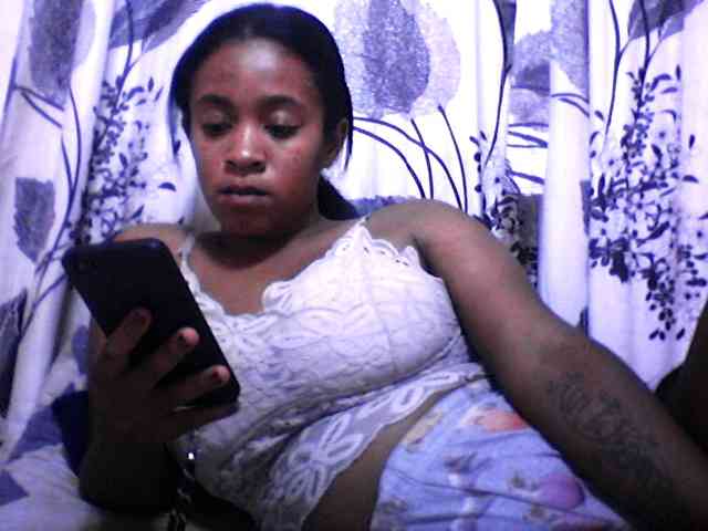 silviaLaBombe webcam