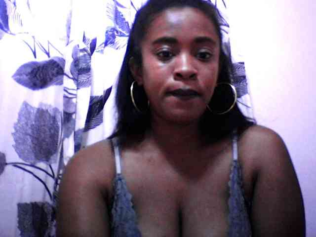 silviaLaBombe webcam