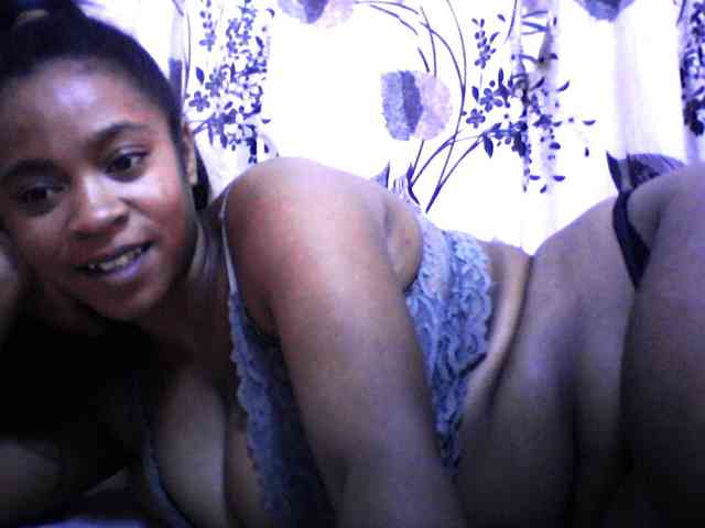 silviaLaBombe webcam