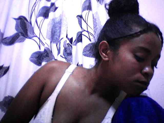 silviaLaBombe webcam