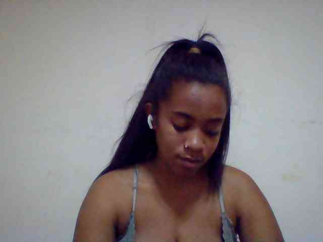 Mayrah webcam