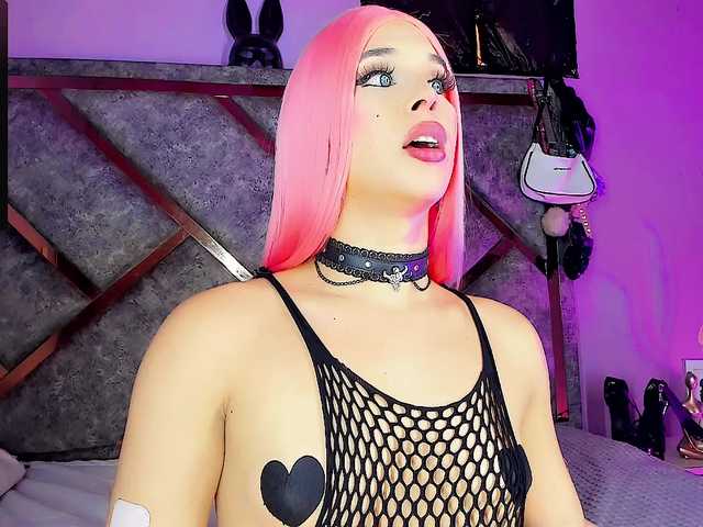 Gia21XXX live cam