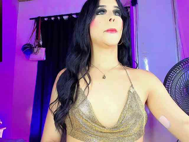 Gia21XXX Live Webcam on BongaCams