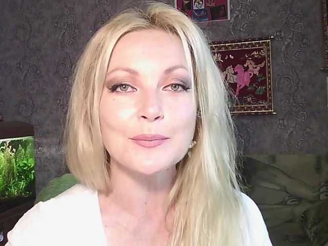 JanessNE live webcam show