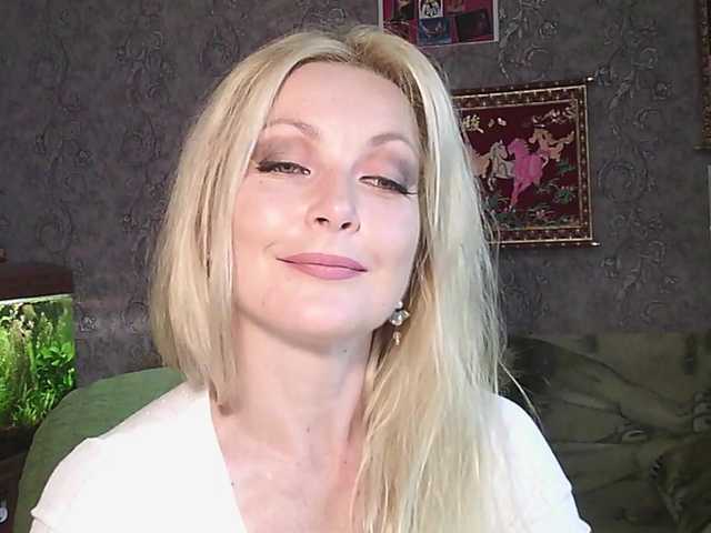 JanessNE live cam on BongaCams