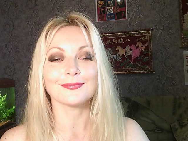 JanessNE, live now on BongaCams