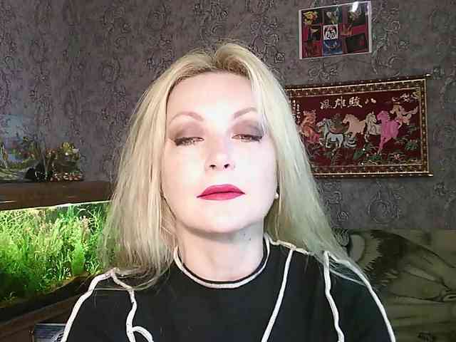 JanessNE webcam