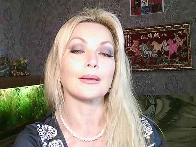JanessNE webcam