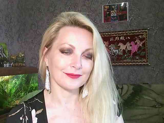 JanessNE webcam