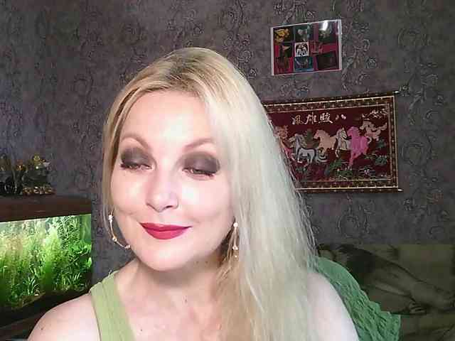 JanessNE webcam