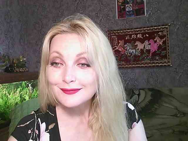 JanessNE webcam