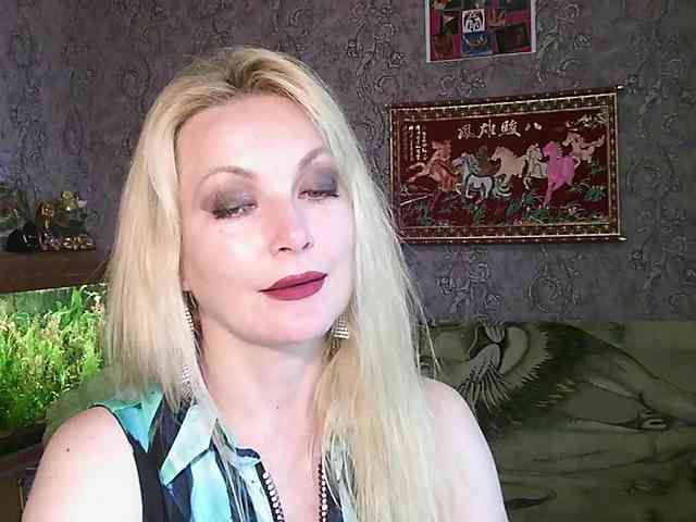 JanessNE webcam