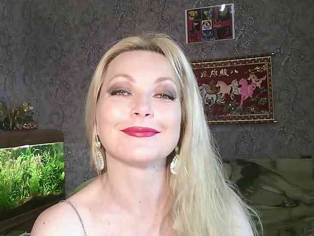 JanessNE webcam