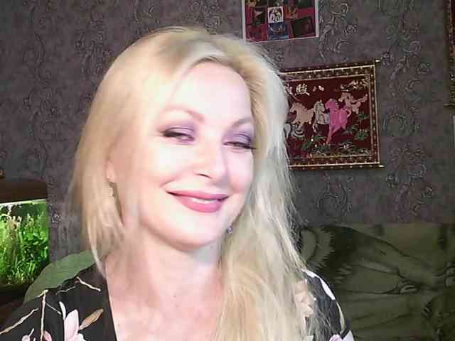 JanessNE webcam