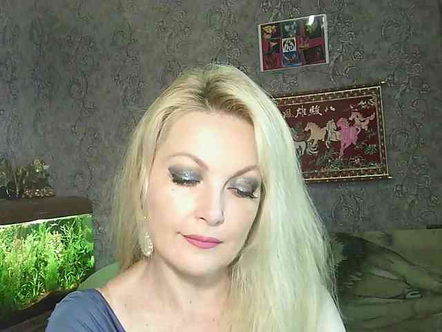 JanessNE webcam