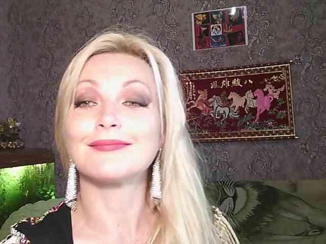 JanessNE webcam