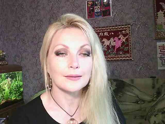 JanessNE webcam