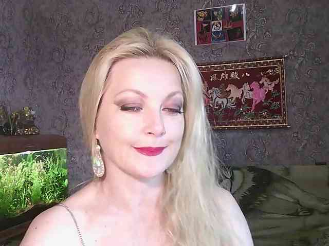 JanessNE webcam
