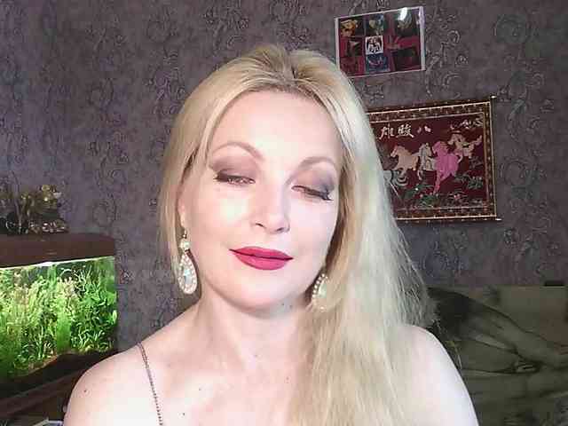 JanessNE webcam