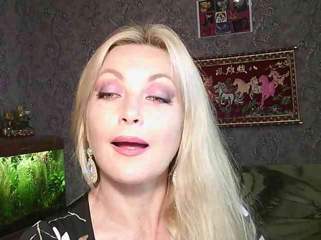 JanessNE webcam