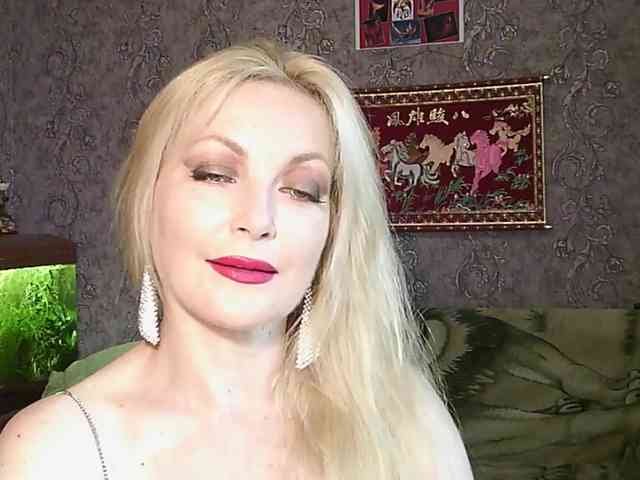 JanessNE webcam