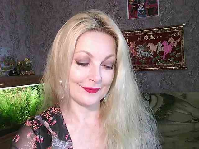 JanessNE webcam
