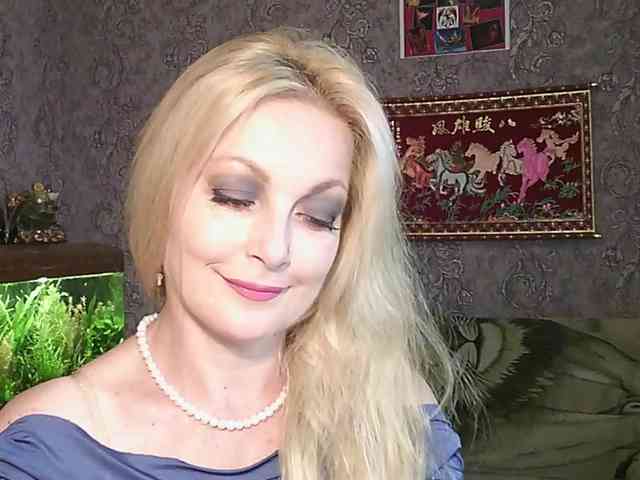 JanessNE webcam