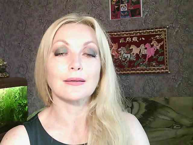 JanessNE webcam