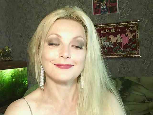 JanessNE webcam