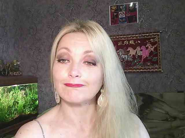 JanessNE webcam