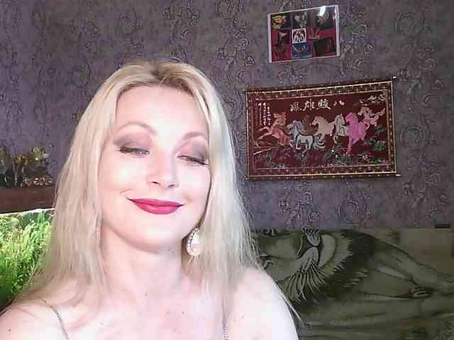 JanessNE webcam