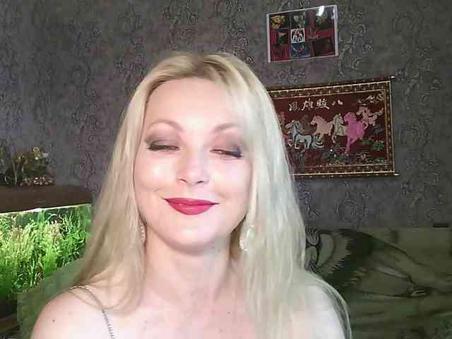JanessNE webcam