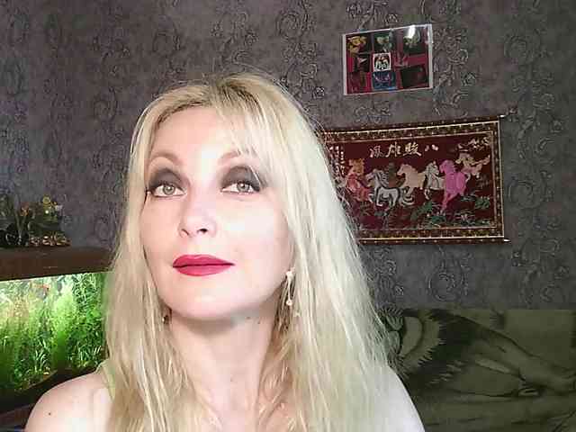 JanessNE webcam