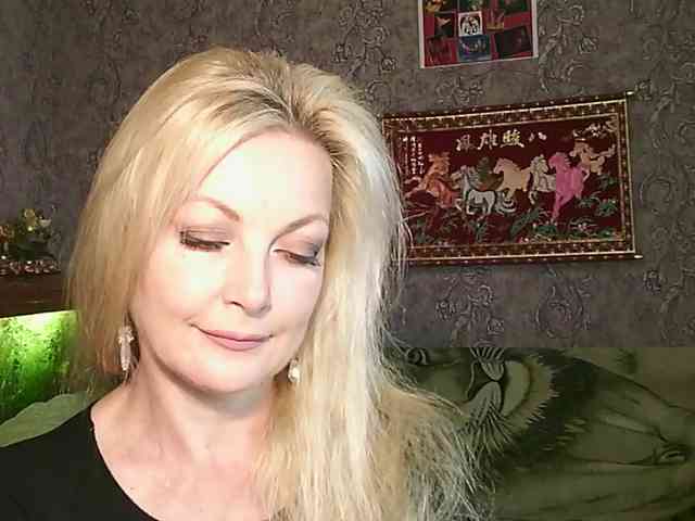 JanessNE webcam