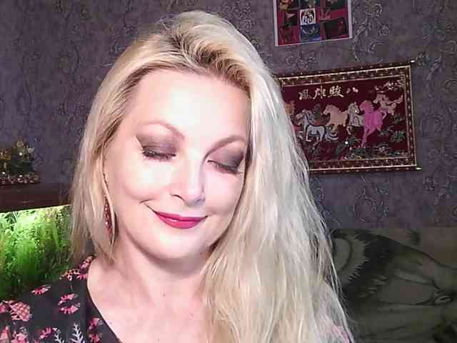 JanessNE webcam