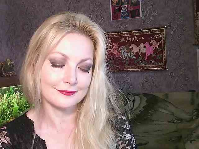 JanessNE webcam