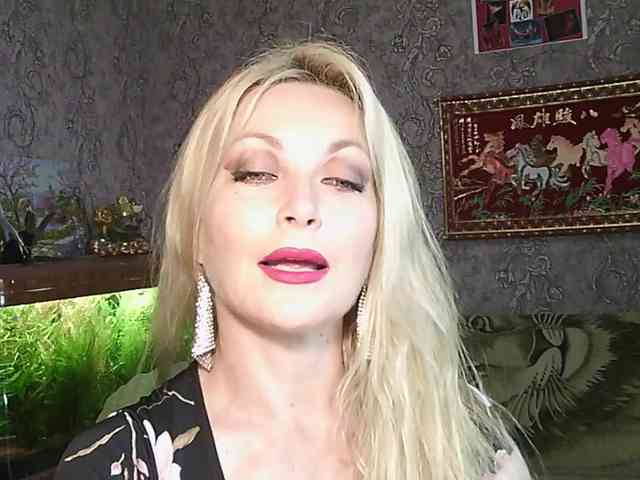 JanessNE webcam