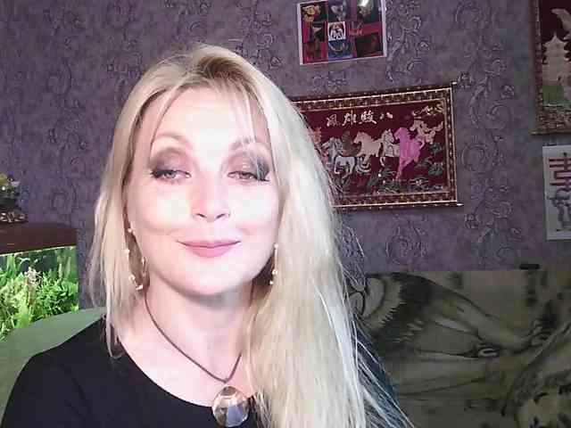 JanessNE webcam