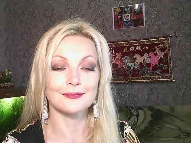 JanessNE webcam