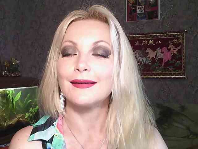 JanessNE webcam