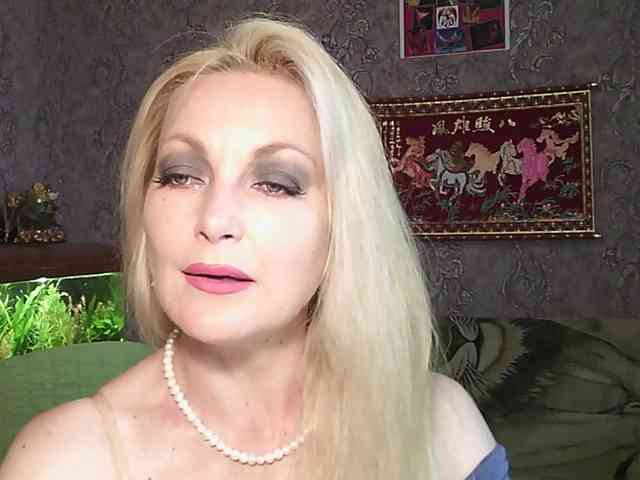 JanessNE webcam