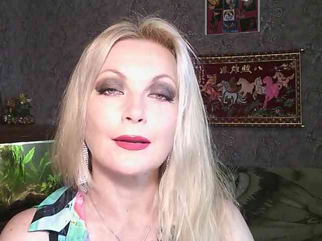 JanessNE webcam