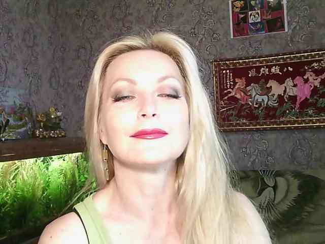 JanessNE webcam