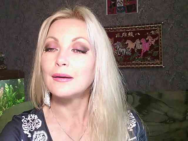 JanessNE webcam