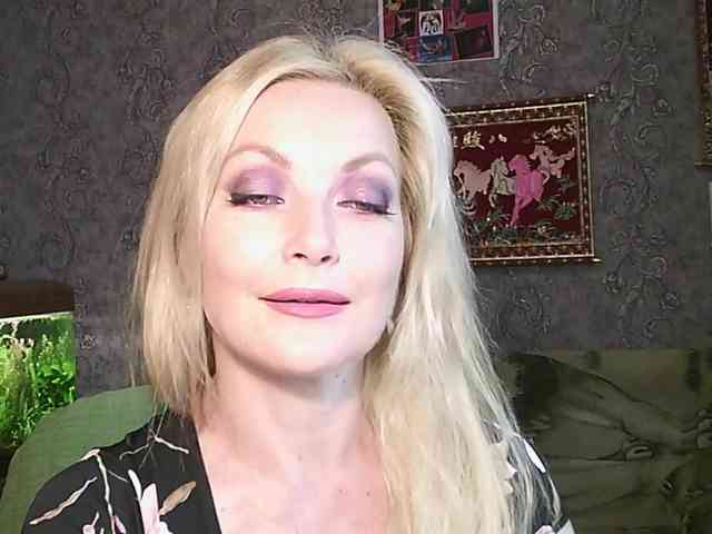 JanessNE webcam