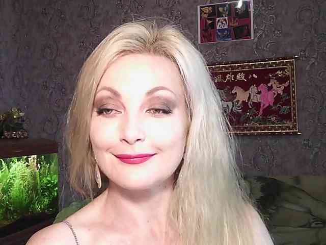 JanessNE webcam
