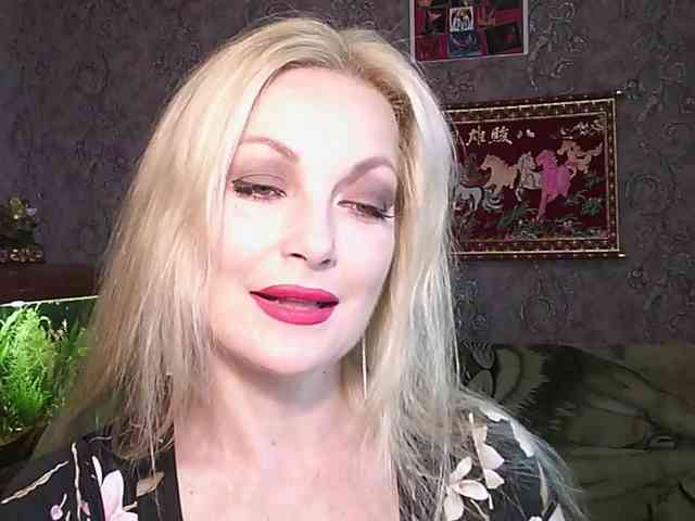 JanessNE webcam