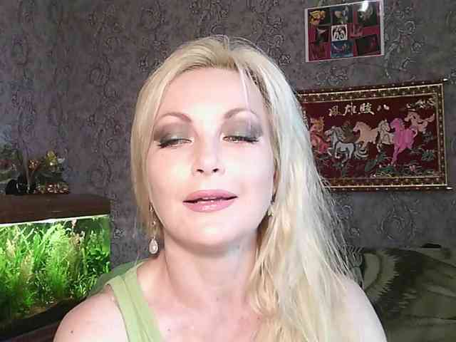 JanessNE webcam