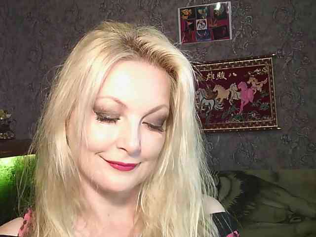 JanessNE webcam